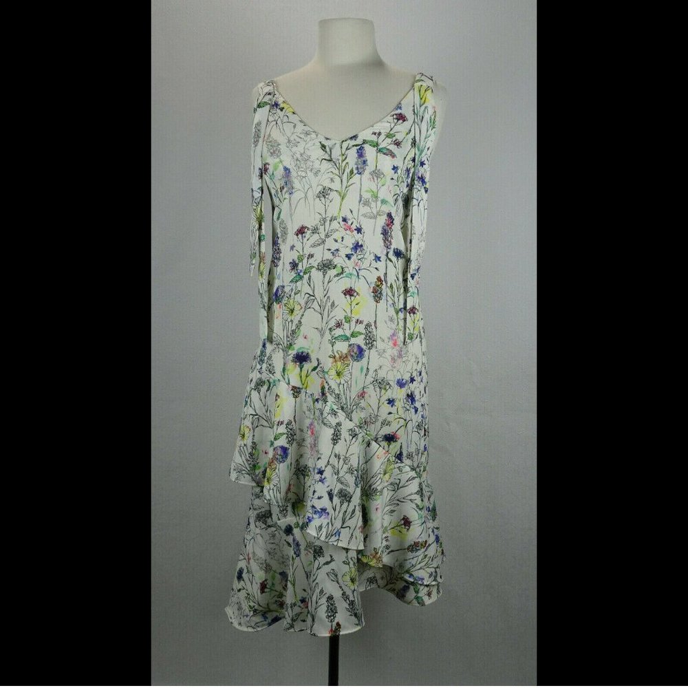 H&M Size 2 Sleeveless Floral Print Dress